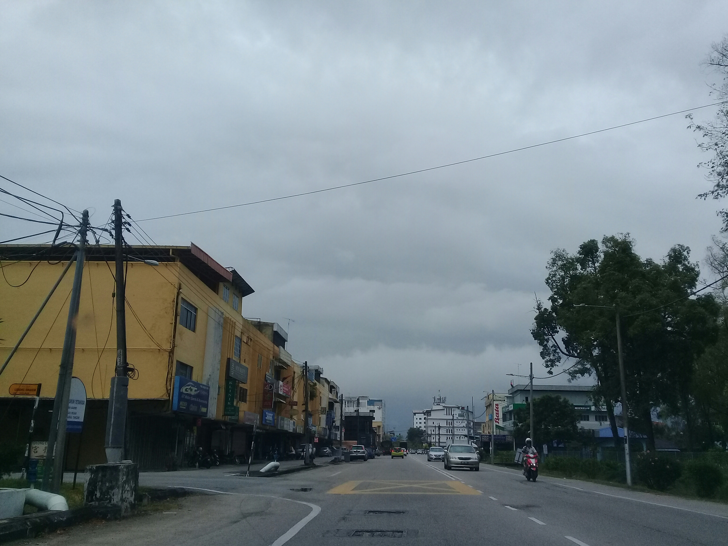 Muar Johor town and river context for Singapore to Johor towns private car planning